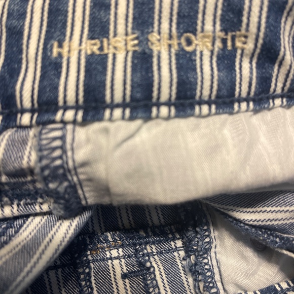 American Eagle shorts size 4 - Picture 3 of 4